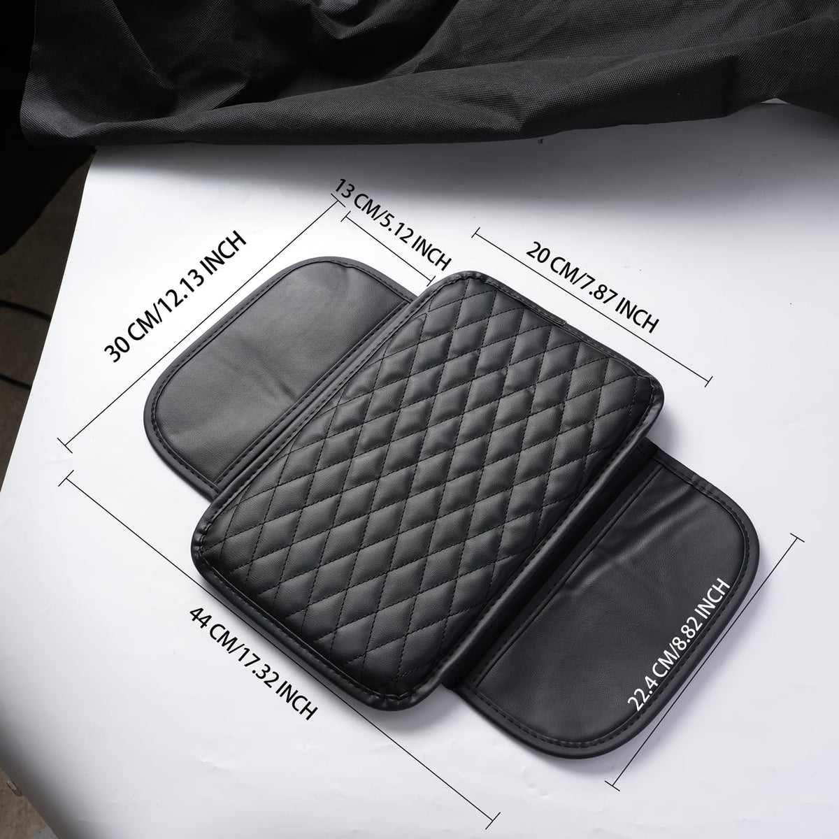 Microfiber Leather Car Armrest Cover with Memory Foam & Side Pockets🚙