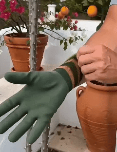 Puncture-Resistant & Waterproof Gardening Gloves
