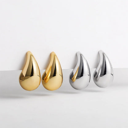 Simple water drop earrings