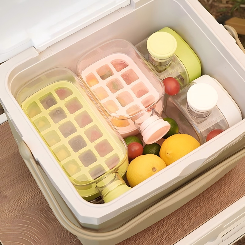 2-in-1 Ice Cube Maker Bottle – Make Ice & Stay Hydrated Anywhere